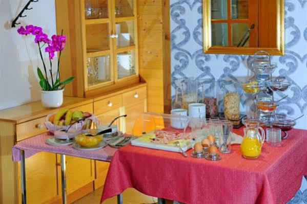 Alpenrose Hotel Цермат Екстериор снимка