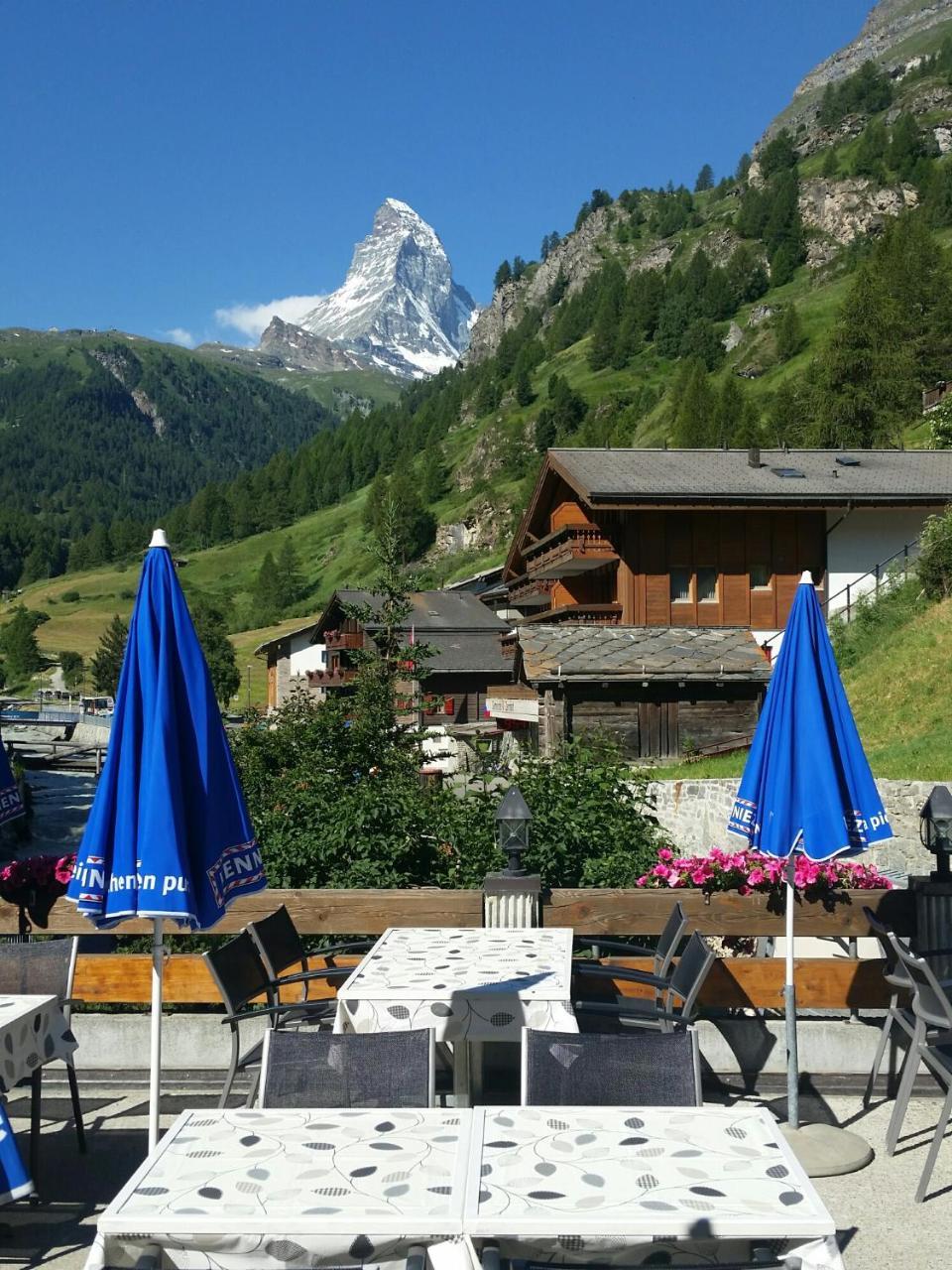 Alpenrose Hotel Цермат Екстериор снимка